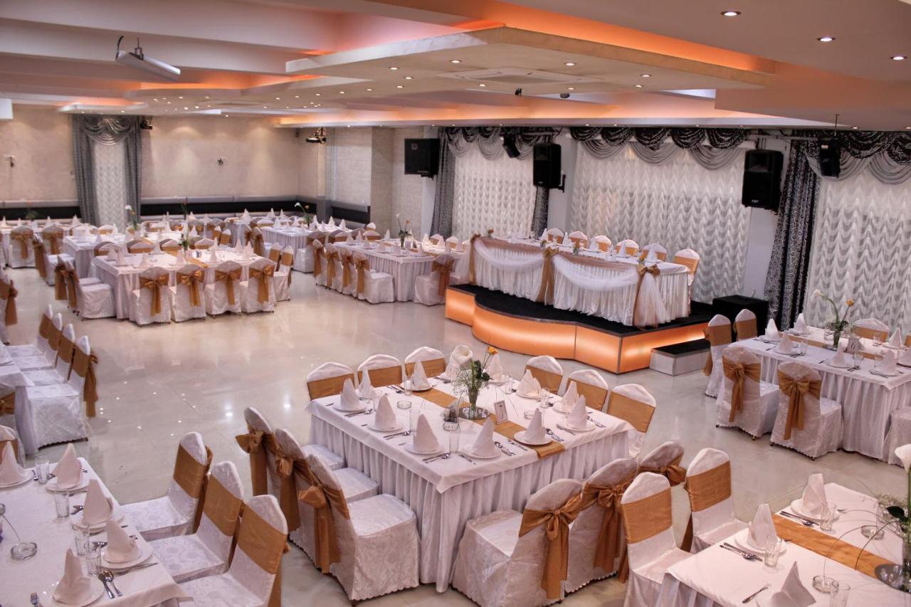 Hotel Estrada Lux Belgrad Zewnętrze zdjęcie